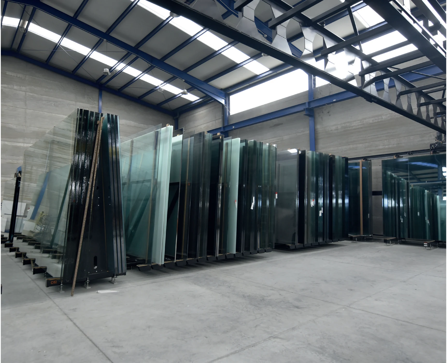 MOVEGLASS